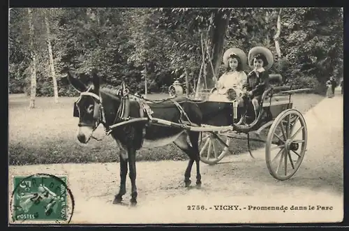 AK Vichy, Promenade dans le Parc