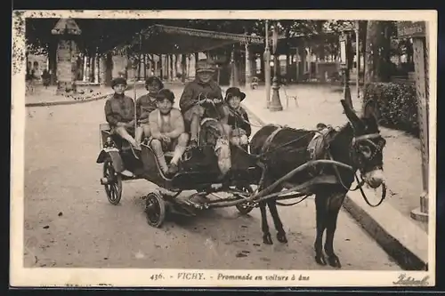 AK Vichy, Promenade en voiture à ane