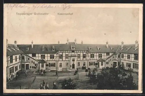 AK Grafenwöhr, Kasernenhof des Truppenlagers