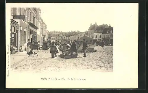 AK Montargis, Place de la Rèpublique