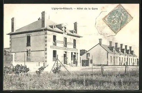 AK Ligny-le-Ribault, Hotel de la Gare