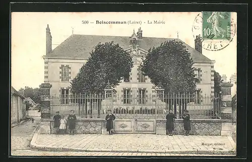 AK Boiscommun, La Mairie, Kinder vor dem Rathaus