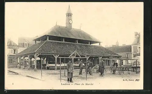 AK Ladon, Place du Marché, Marktplatz