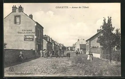 AK Chalette, Avenue des Tilleuls, Strassenpartie im Ort