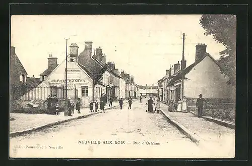 AK Neuville-aux-Bois, Rue d`Orléans, Strassenpartie