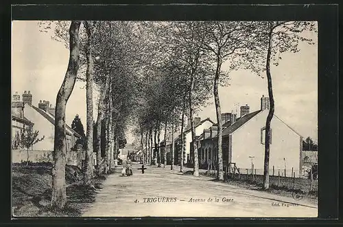 AK Triguères, Avenue de la Gare