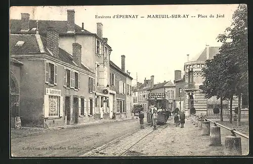 AK Mareuil-sur-Ay, Place du Jard