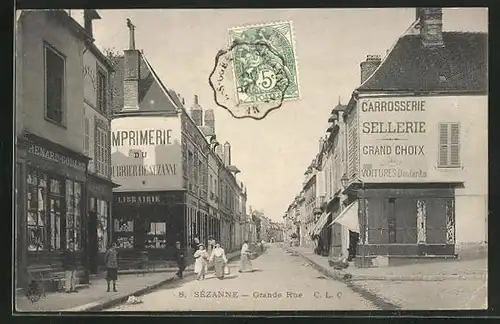 AK Sézanne, Grande Rue, Strassenpartie im Sonnenschein