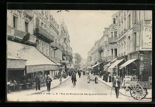 AK Vichy, Rue de Nimes prise des Quatre-Chemins