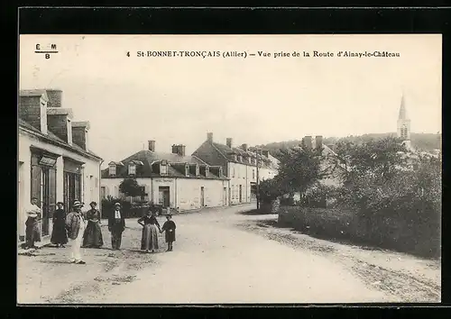 AK St-Bonnet-Troncais, Vue prise de la Route d`Ainay-le-Chateau