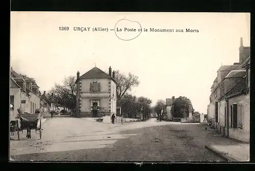 AK Urcay, la Poste et le Monument aux Morts