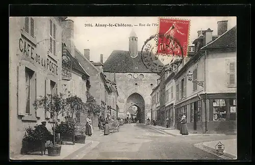 AK Ainay-le-Chateau, Rue de l`Horloge