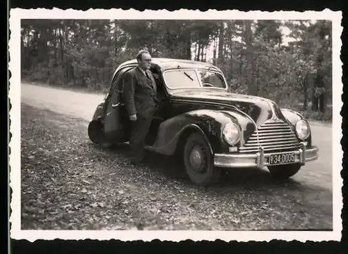 Fotografie Auto EMW 340, PKW mit Kfz-Kennzeichen ST34-0005