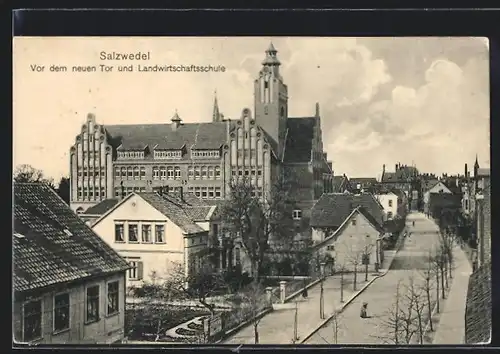 AK Salzwedel, Vor dem neuen Tor und Landwirtschaftsschule