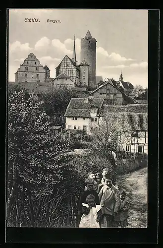 AK Schlitz, Ortspartie mit Blick auf die Burgen