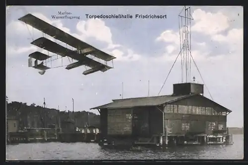 AK Friedrichsort, Torpedoschiesshalle, Marine-Wasserflugzeug