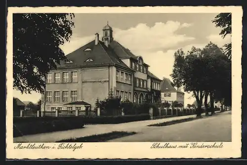AK Marktleuthen /Fichtelgeb., Schulhaus mit Kinderschule