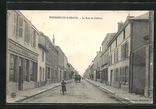 AK Mourmelon-le-Grand, La Rue de Chalons