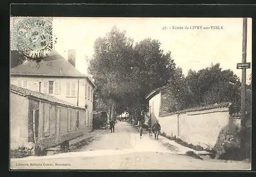 AK Livry-sur-Vesle, Entrée de la ville