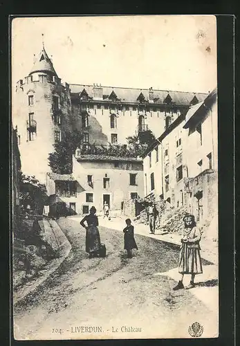 AK Liverdun, Le Chateau, Strassenpartie am Schloss
