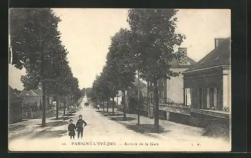 AK Parigne-l`Eveque, Arrivee de la Gare