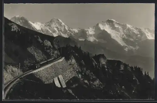 Foto-AK Emanuel Gyger: Bergbahn Interlaken-Schynige Platte, Eiger, Mönch, Jungfrau