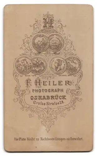 Fotografie F. Heiler, Osnabrück, Grosse Strasse 28, Junger Herr mit gezwirbeltem Schnauzer