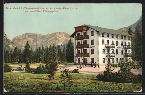 AK Passo Cimabanche, Hotel Gemärk mit Monte Piano und westlicher Zinnenspitze