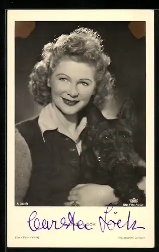 AK Schauspielerin Carsta Löck, Portrait mit Schottischem Terrier, original Autograph