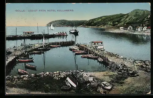 AK Kullen, Mölle, kleine Boote am Ufer