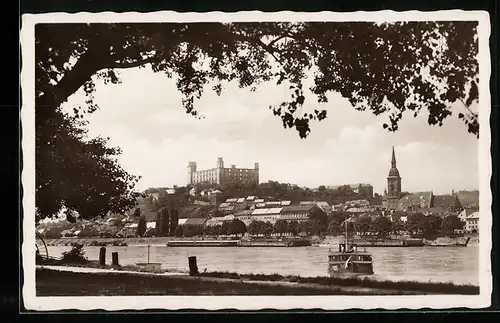 AK Bratislava, Panorama mit Dampfer