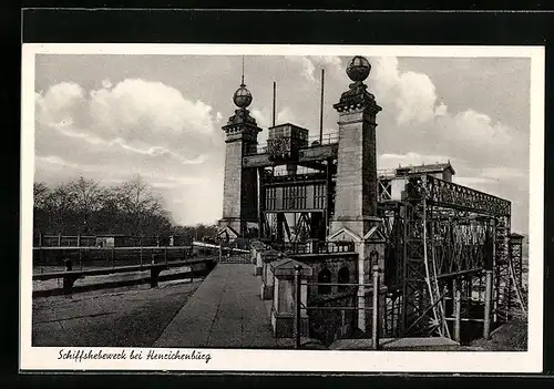 AK Henrichenburg, Ansicht vom Schiffshebewerk