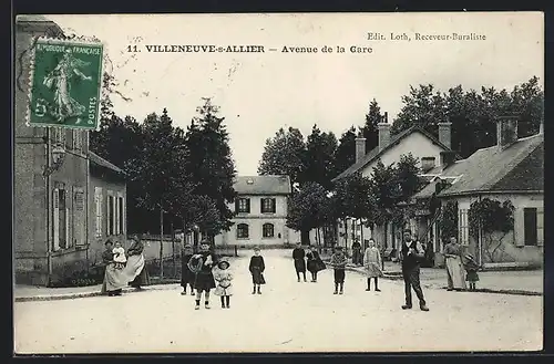 AK Villeneuve-s-Allier, Avenue de la Gare
