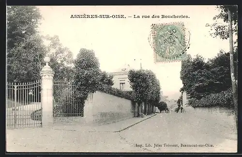 AK Asnières-sur-Oise, La rue des Boucheries