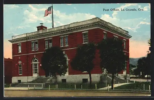 AK La Grande, OR, Post Office