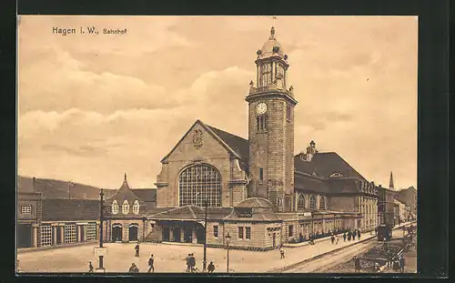 AK Hagen i. W., Blick auf das Bahnhofsgebäude