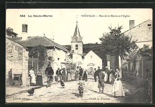 AK Viéville, Rue de la Marne et l`Eglise