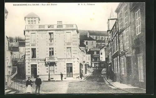 AK Bourbonne-les-Bains, Rue des Bains, Strassenpartie