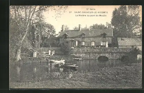 AK Saint-Sauveur-le-Vicomte, La Rivière au pont du Moulin