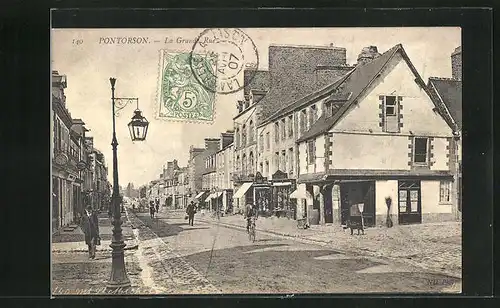 AK Pontorson, La Grande Rue