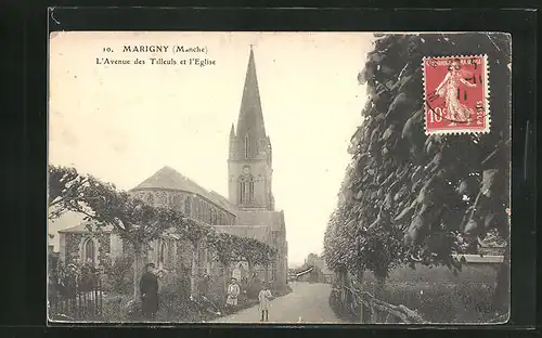 AK Marigny, L`Avenue des Tilleuls et l`Eglise