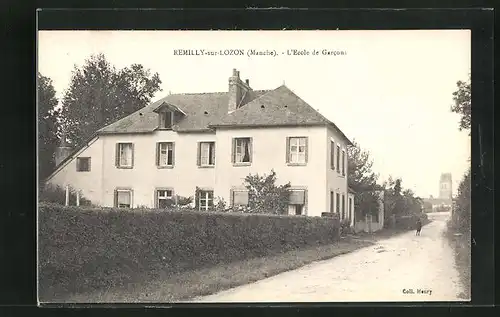 AK Remilly-sur-Lozon, L`Ecole de Garcons