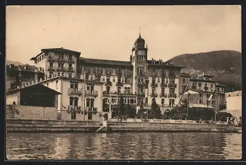 AK Gardone, Hotel Savoy