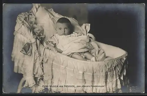 AK Prinz Wilhelm als Baby in seiner Wiege