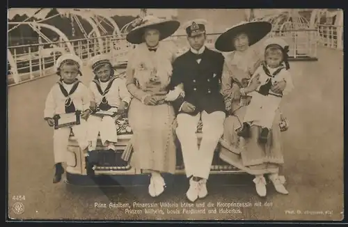 AK Prinz Adalbert, Prinzessin Viktoria Luise und die Kronprinzessin mit jungen Kronprinzen