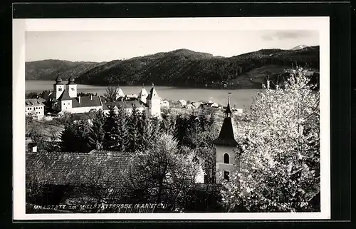 AK Millstatt am Millstättersee, Blick auf die Kirche im Ort