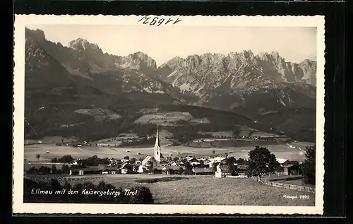 AK Ellmau in Tirol, Gesamtansicht mit Kirche gegen das Kaisergebirge