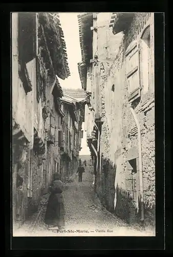 AK Port-Ste-Marie, Vieille Rue