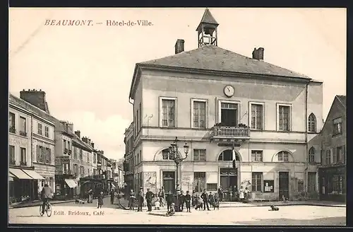 AK Beaumont, Hôtel-de-Ville