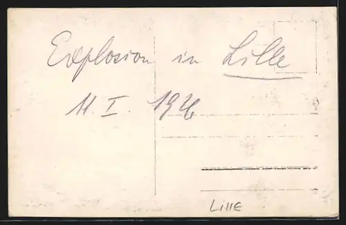 AK Lille, Soldaten in den Trümmern